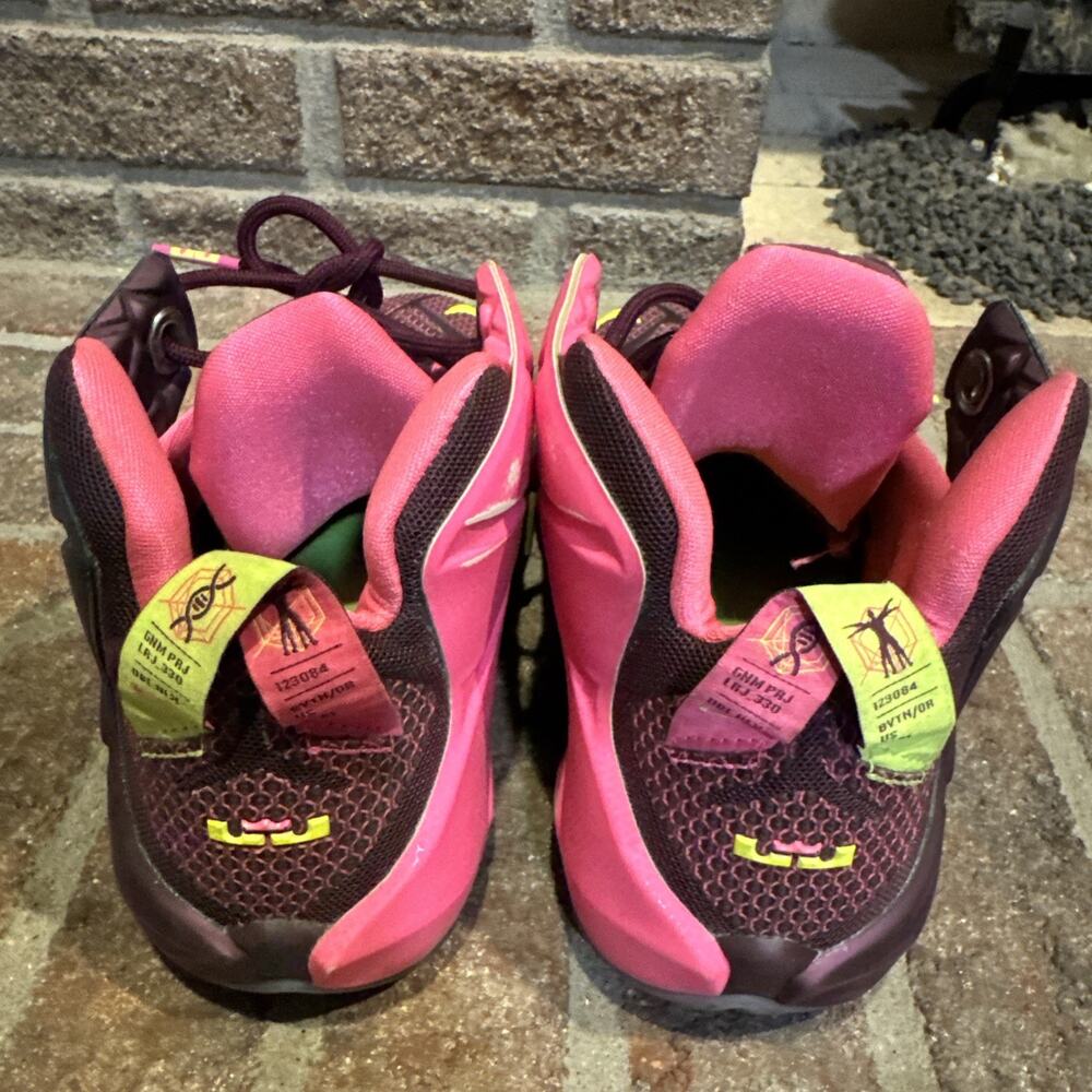 NIKE Lebron 12 [Xll]‎ Double Helix Basketball SneakersSize 6.5Y 685181-600 #0058 - Picture 16 of 16